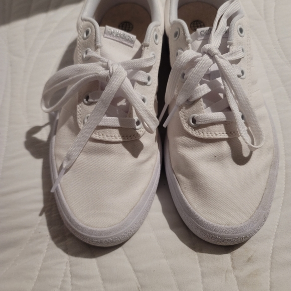 Addias Womens Shoes - Picture 3 of 3